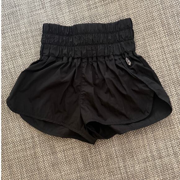 FP MOVEMENT The Way Home High Rise Lightweight Running Shorts M Black Active - Picture 1 of 4